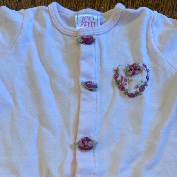 Too Sweet floral girls onesie - Picture 2 of 5